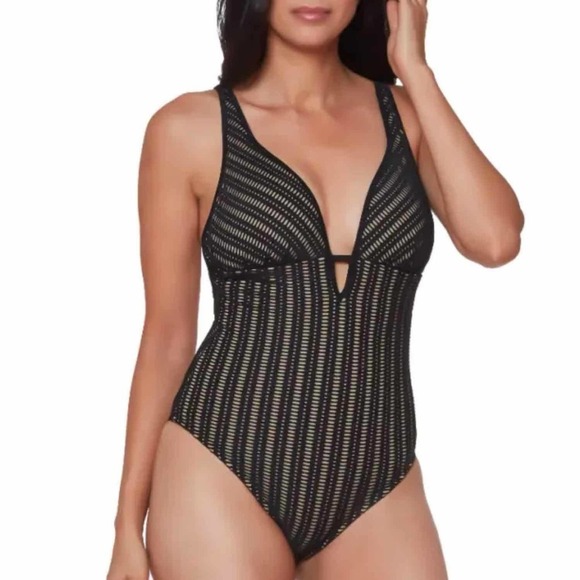 Bar III Plunging  Crochet One-Piece Swimsuit Black Size Large - Picture 7 of 9